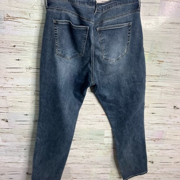 Silver Jeans Women's Straight Leg Jeans - Dark Blue - Picture 8 of 9